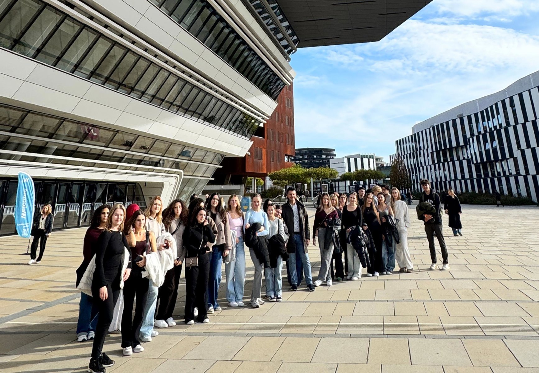 4. HAK trifft Finanzminister Marterbauer und lernt die Wirtschaftsuni kennen